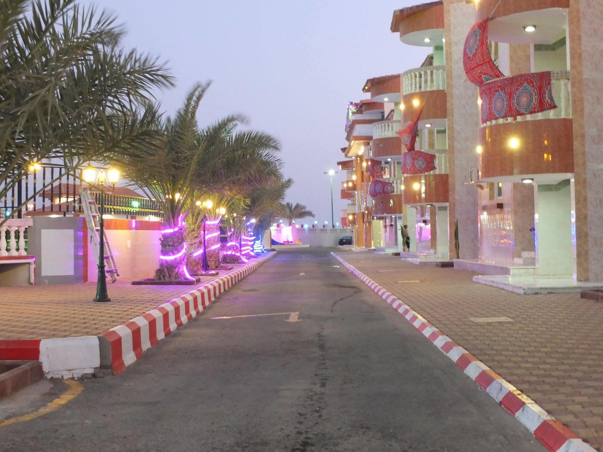 Al Ahmadi Plaza Resort Yanbu Exterior foto